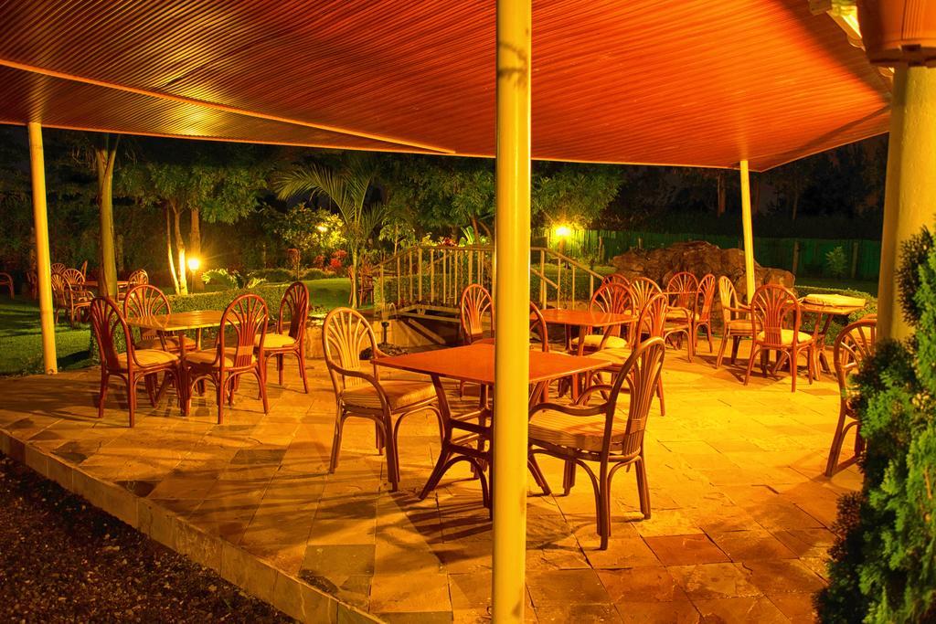 Brownie'S Guesthouse Lake Elementaita Exteriér fotografie